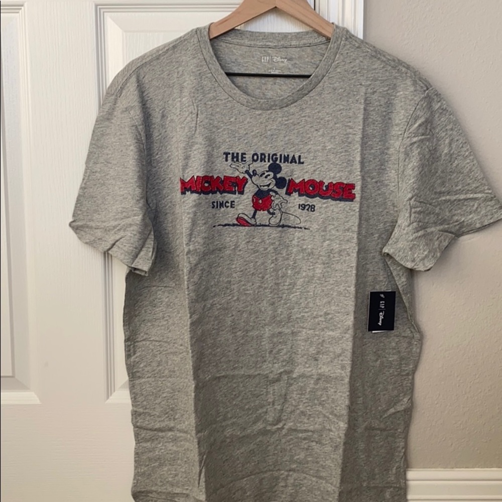 Gap x Disney t-shirt